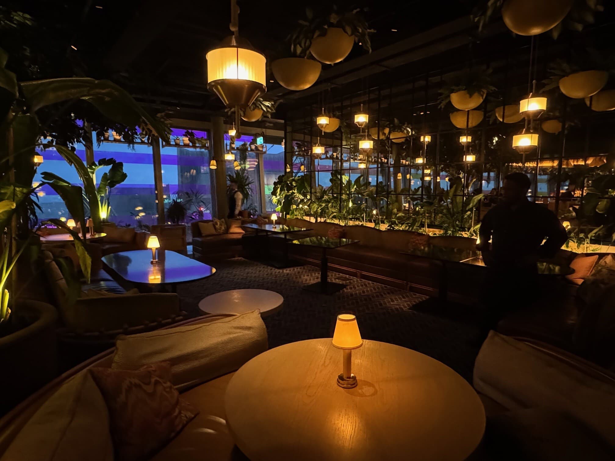 Semi-Private Lounge, 14 Stories photo #6