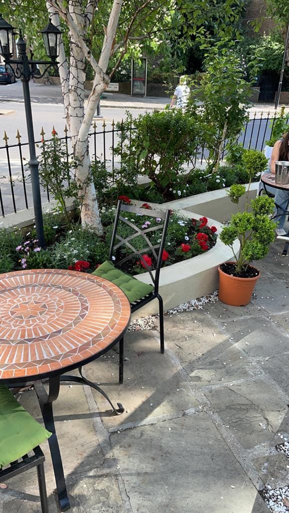 Photo of Amelia, Terrace