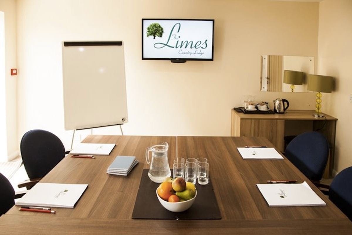 Photo of The Limes Country Lodge Hotel, Syndicate Meeting Rooms
