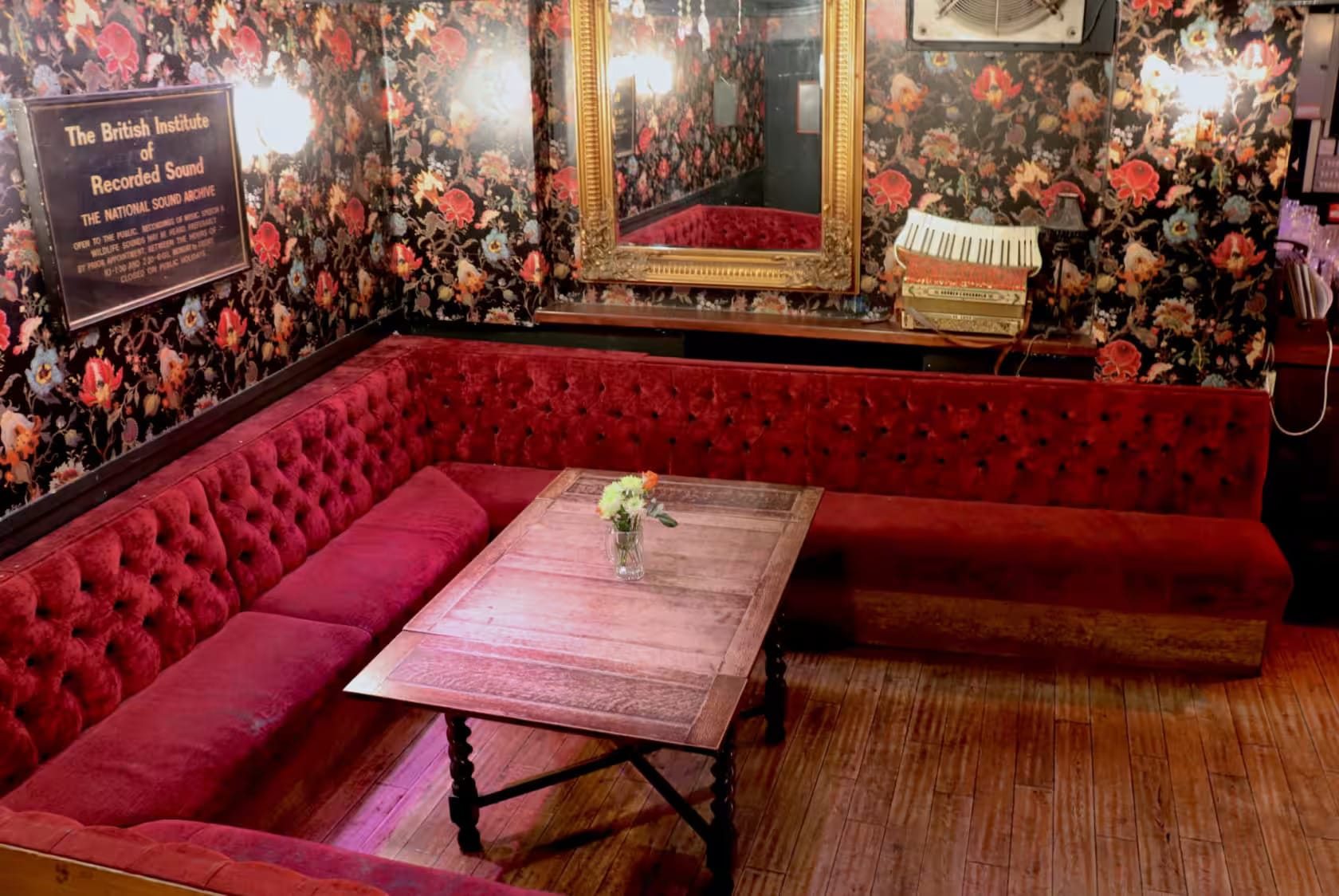 Photo of The Star Of Kings, Back Bar