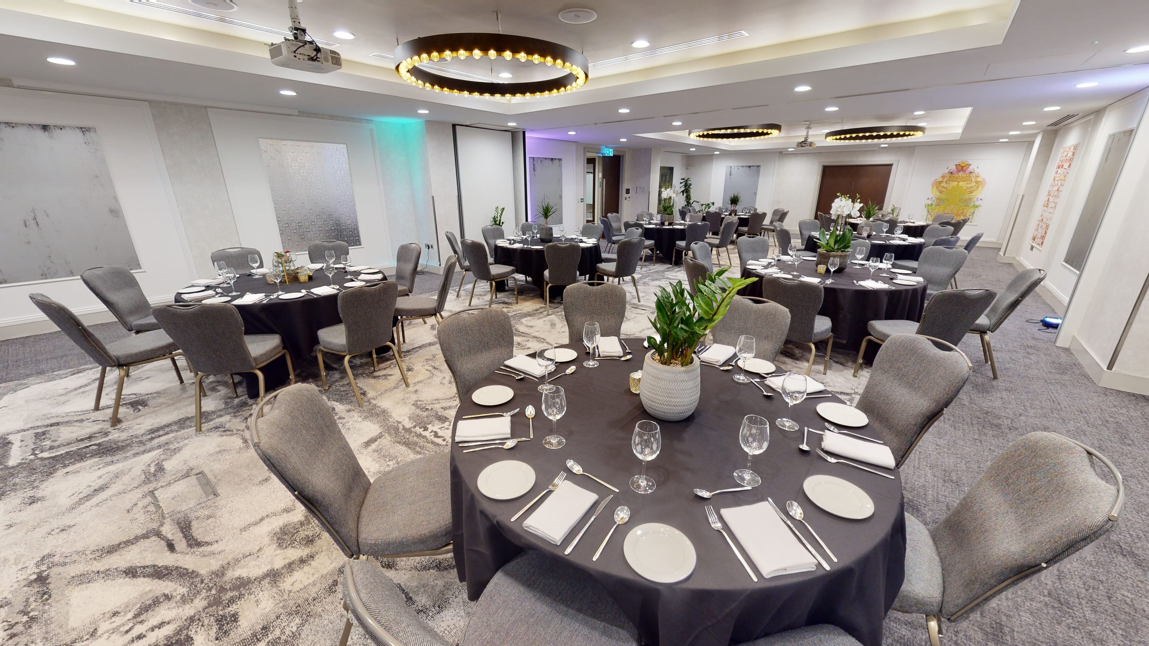 Photo of Holiday Inn Manchester City Centre, Hacienda Suite