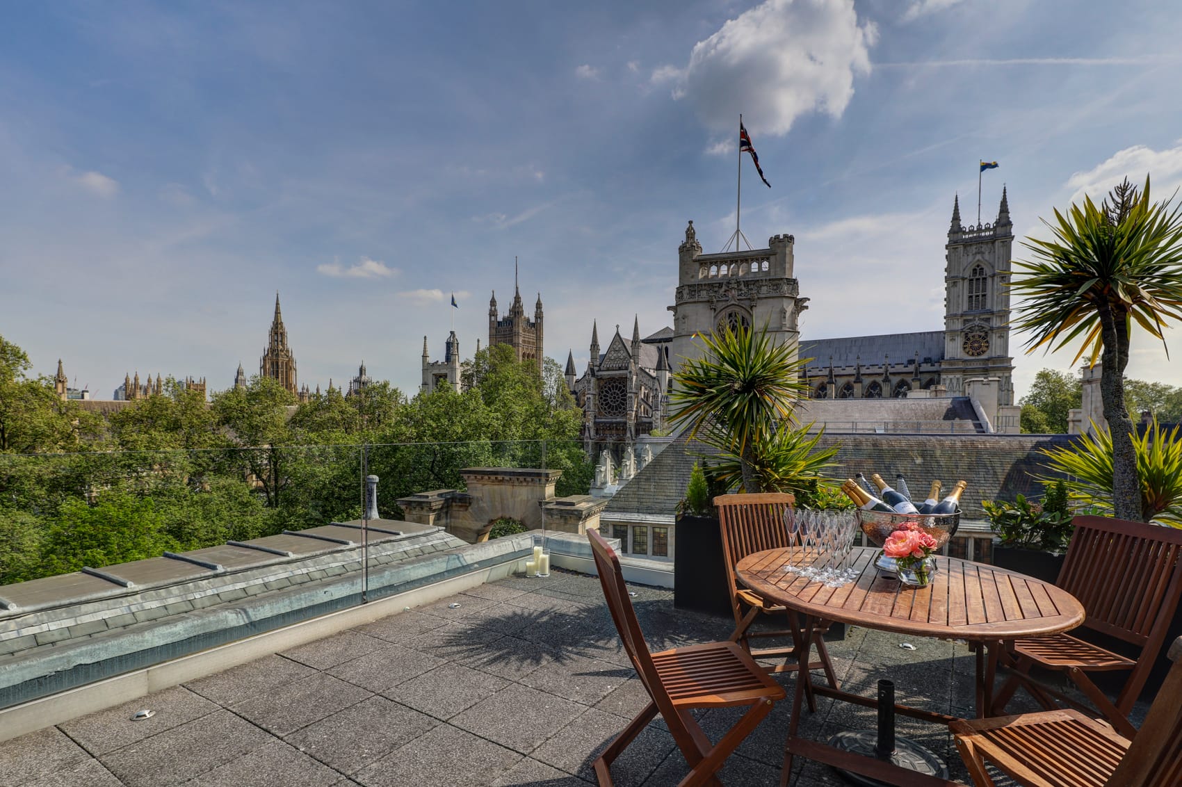 Photo of Surveyors House RICS Westminster, Terrace