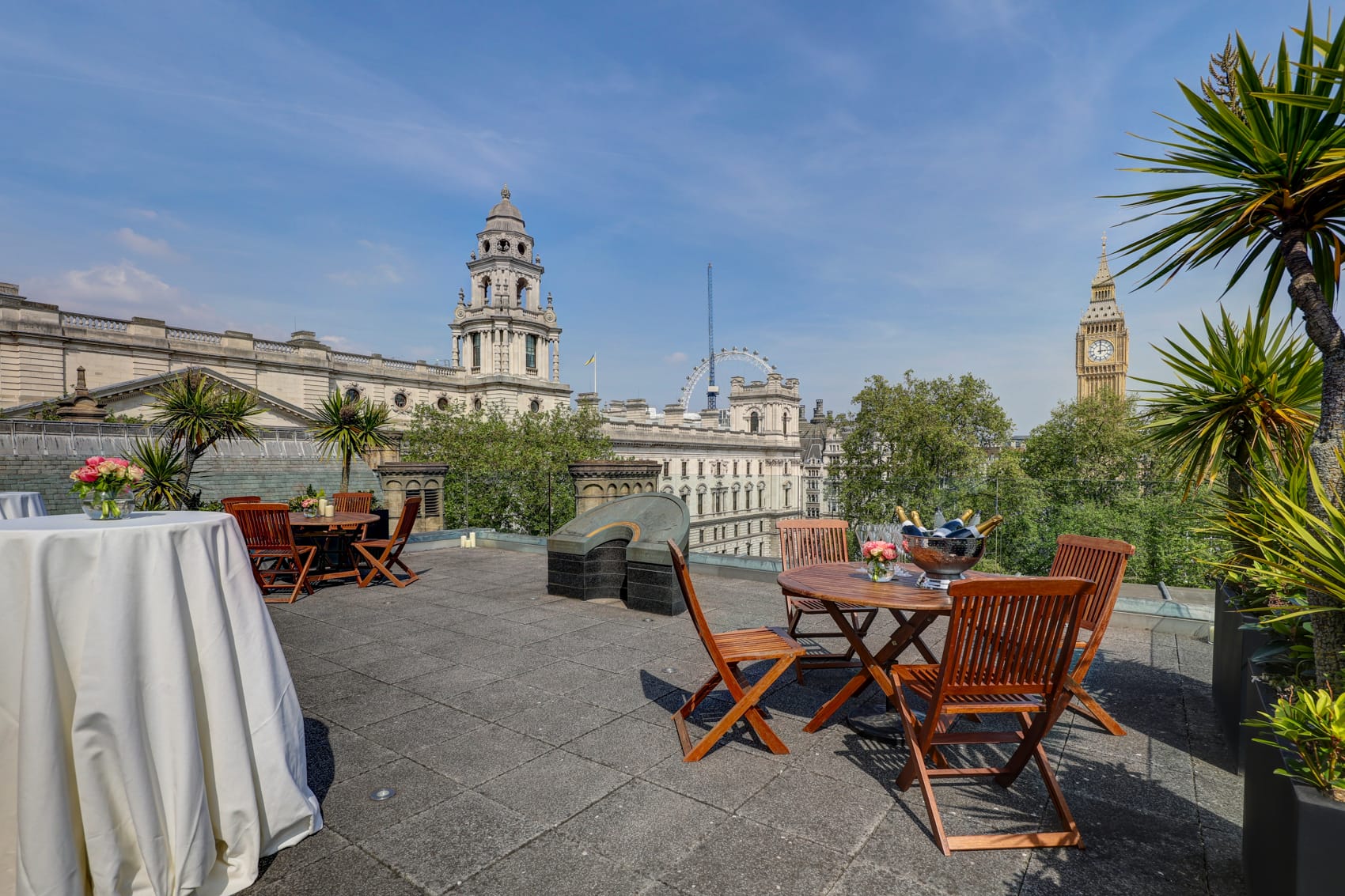 Photo of Surveyors House RICS Westminster, Terrace