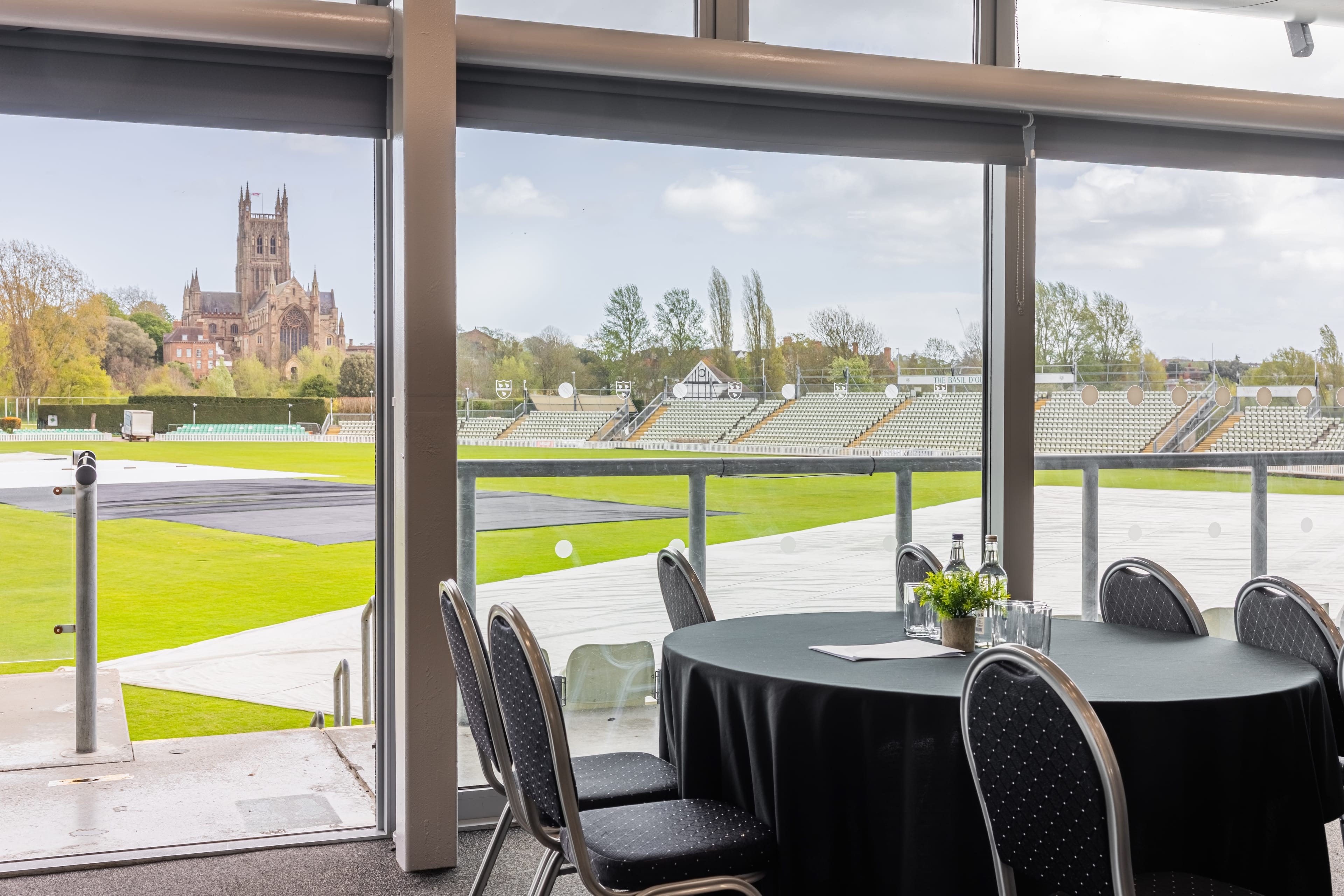 Photo of Worcestershire County Cricket Club, Graeme Hick Pavilion