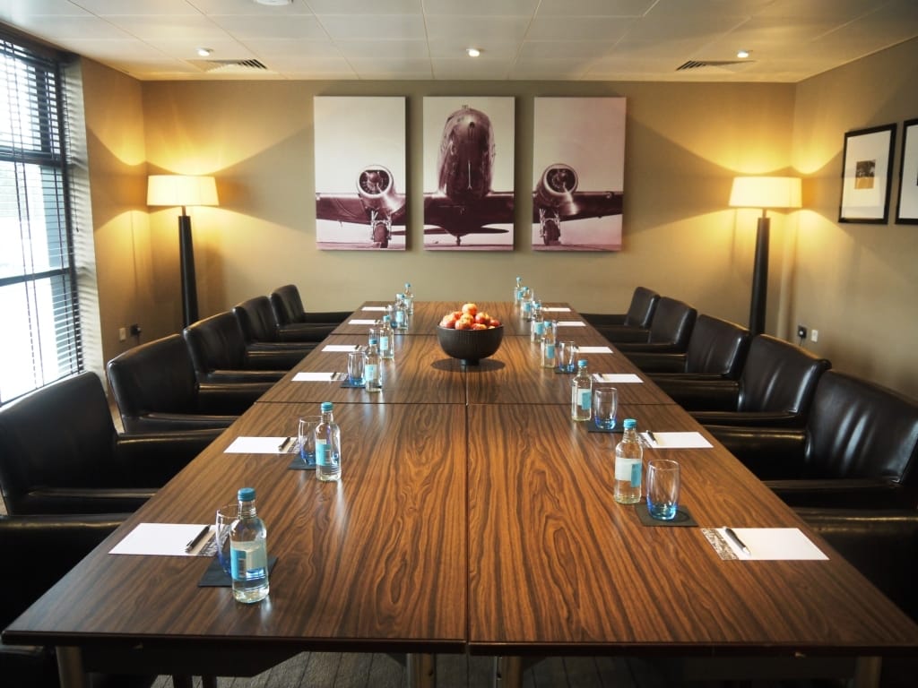 Photo of Mour Hotel Nottingham, The Whitelounge