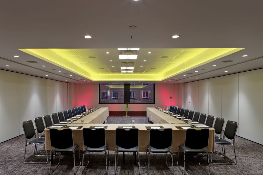 Photo of Leonardo Royal London Tower Bridge, Beaumont Suite