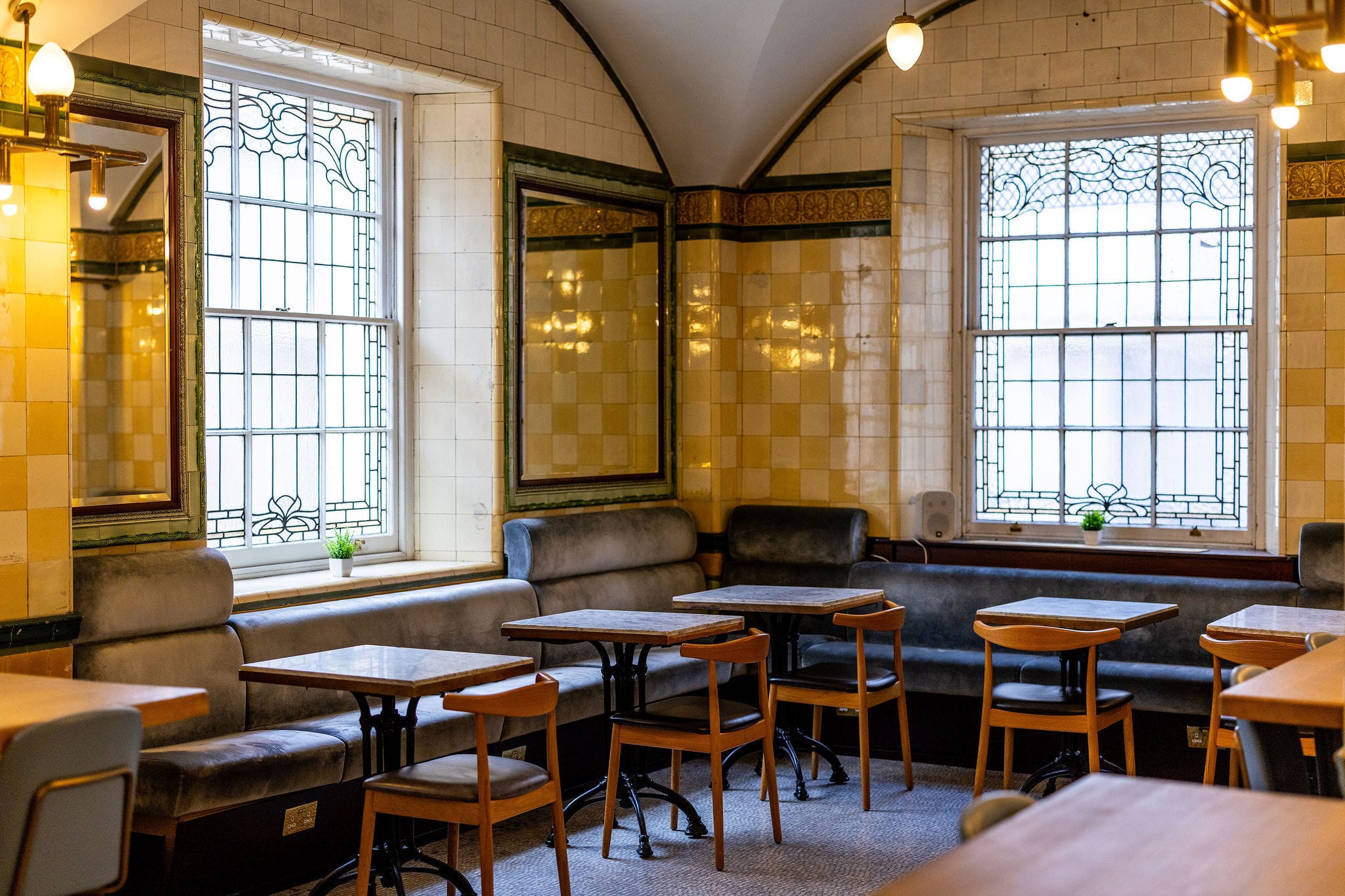 Photo of 116 Pall Mall, Café Duke