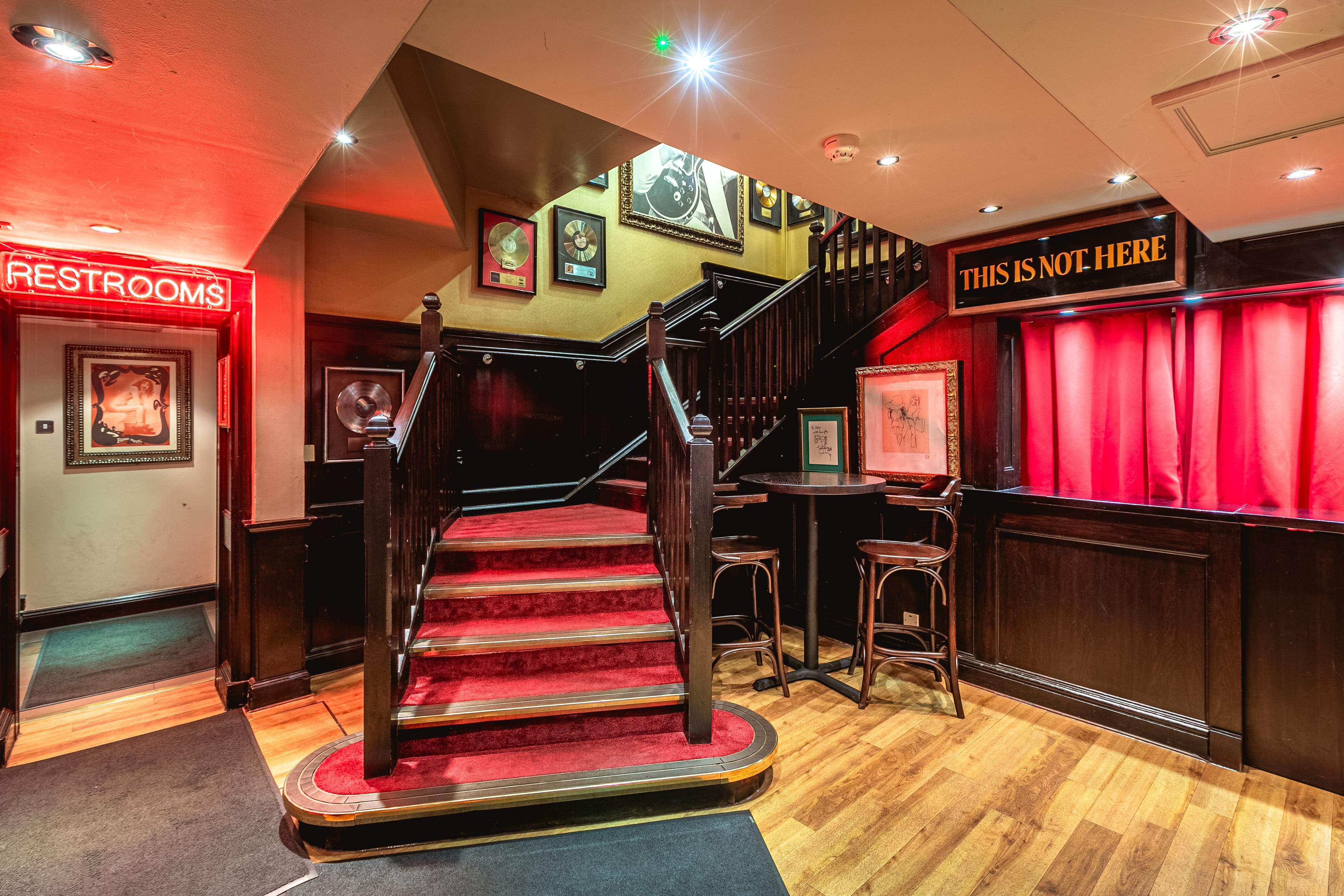 Photo of Hard Rock Cafe London, The Rock Room