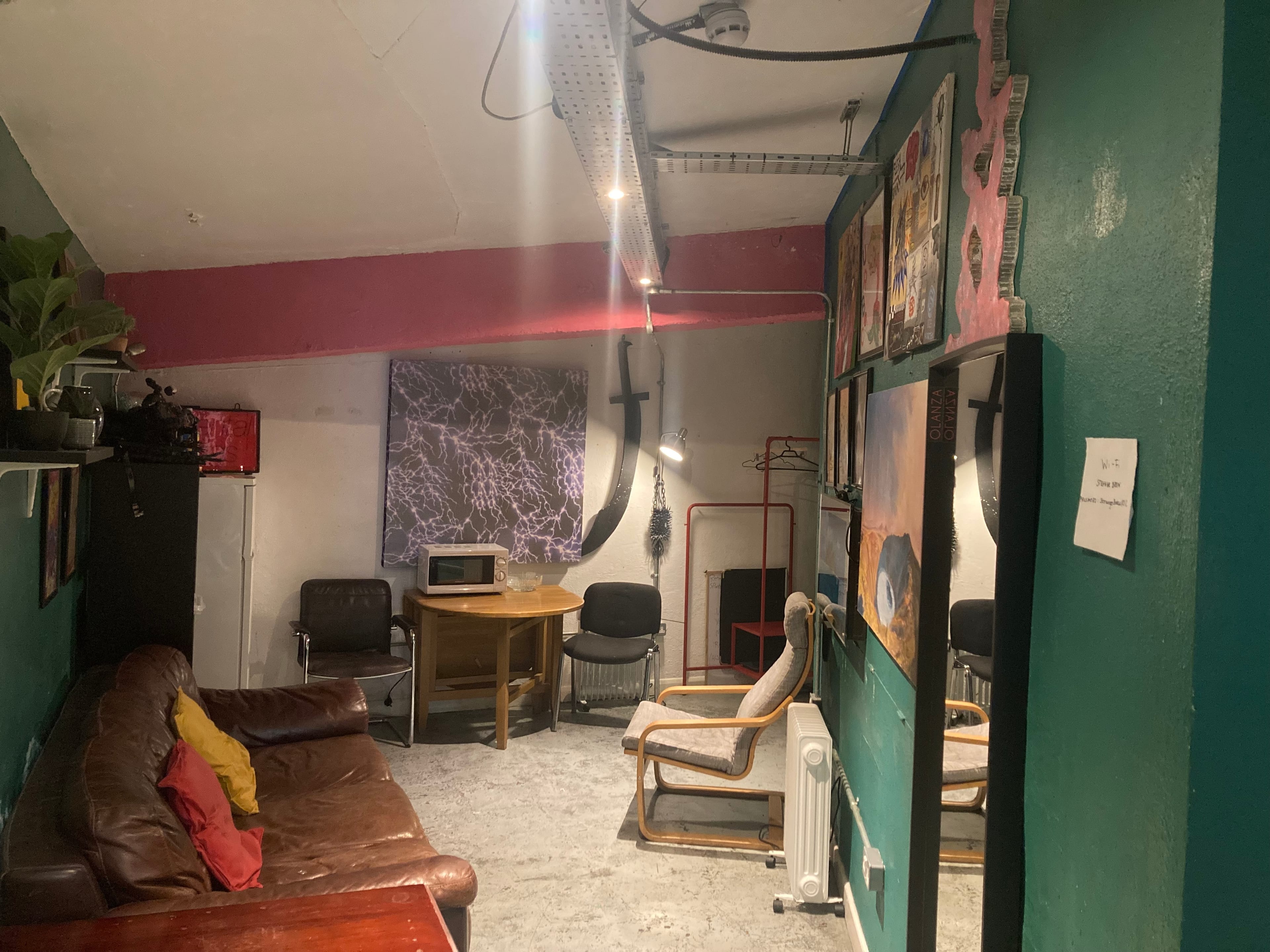 Photo of Strange Brew, Main Room