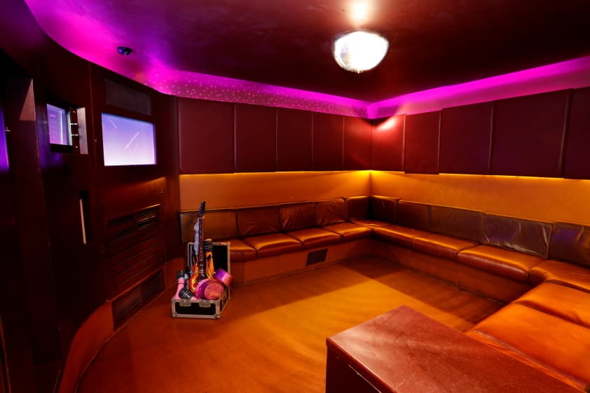 Exclusive Hire, Lucky Voice Brighton photo #2