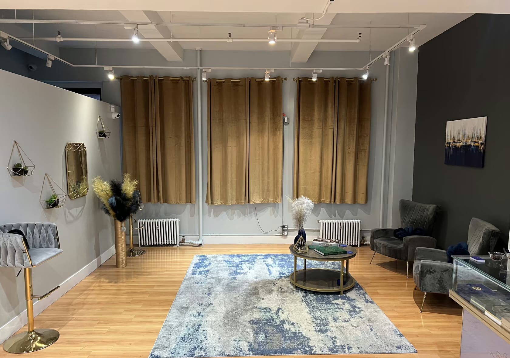 Photo of Vanity Luxe, Whole Venue