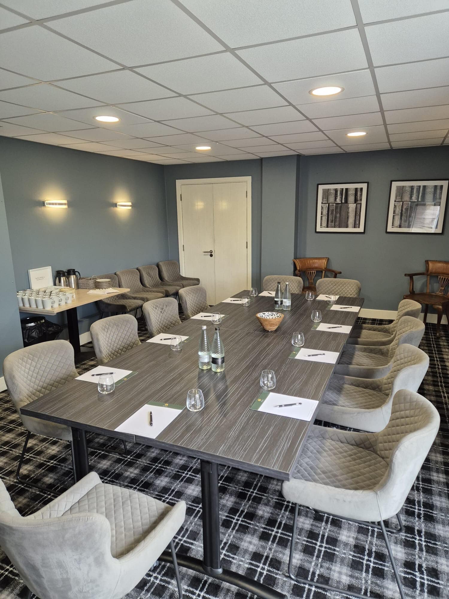 Boardroom, The Vale Golf And Country Club photo #2