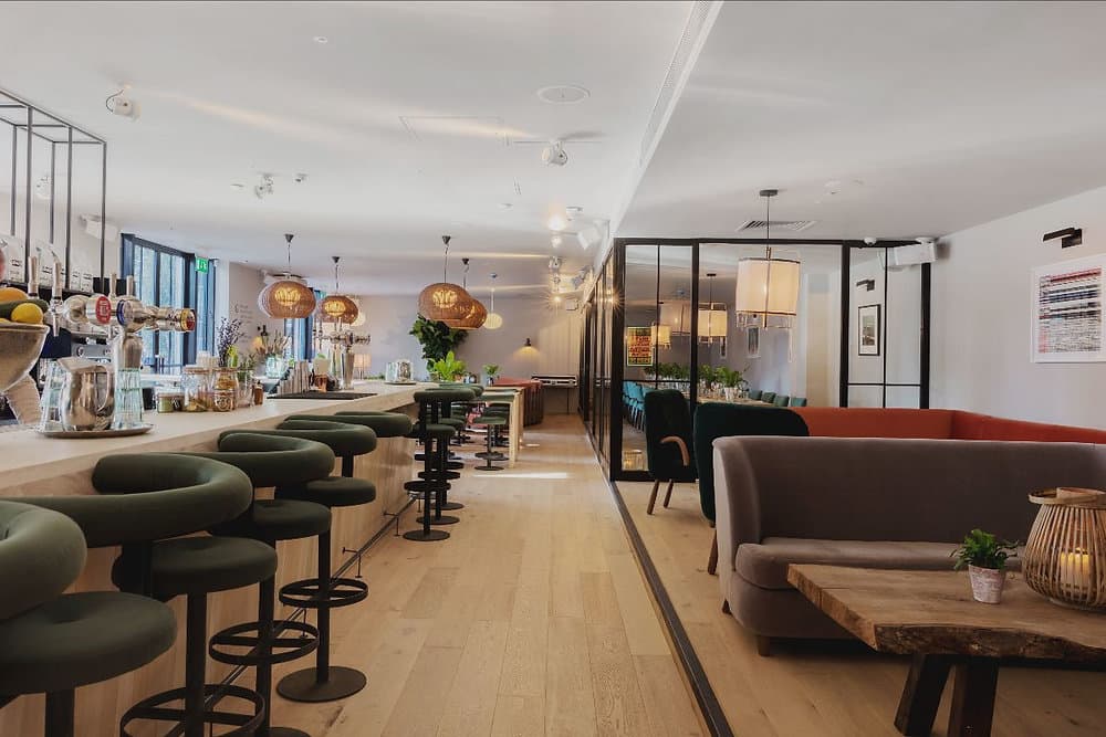 Semi-private Area At No.35 Mackenzie Walk, No. 35 Mackenzie Walk photo #2