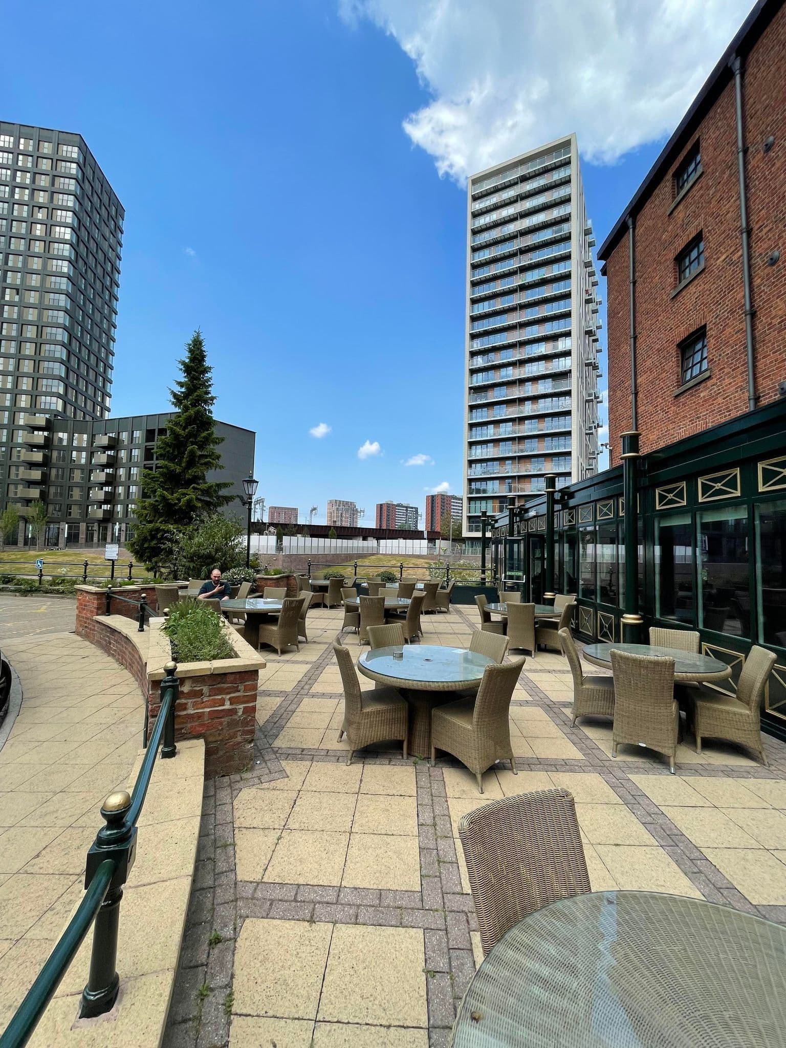 1844, Marriott Victoria & Albert Hotel Manchester photo #2