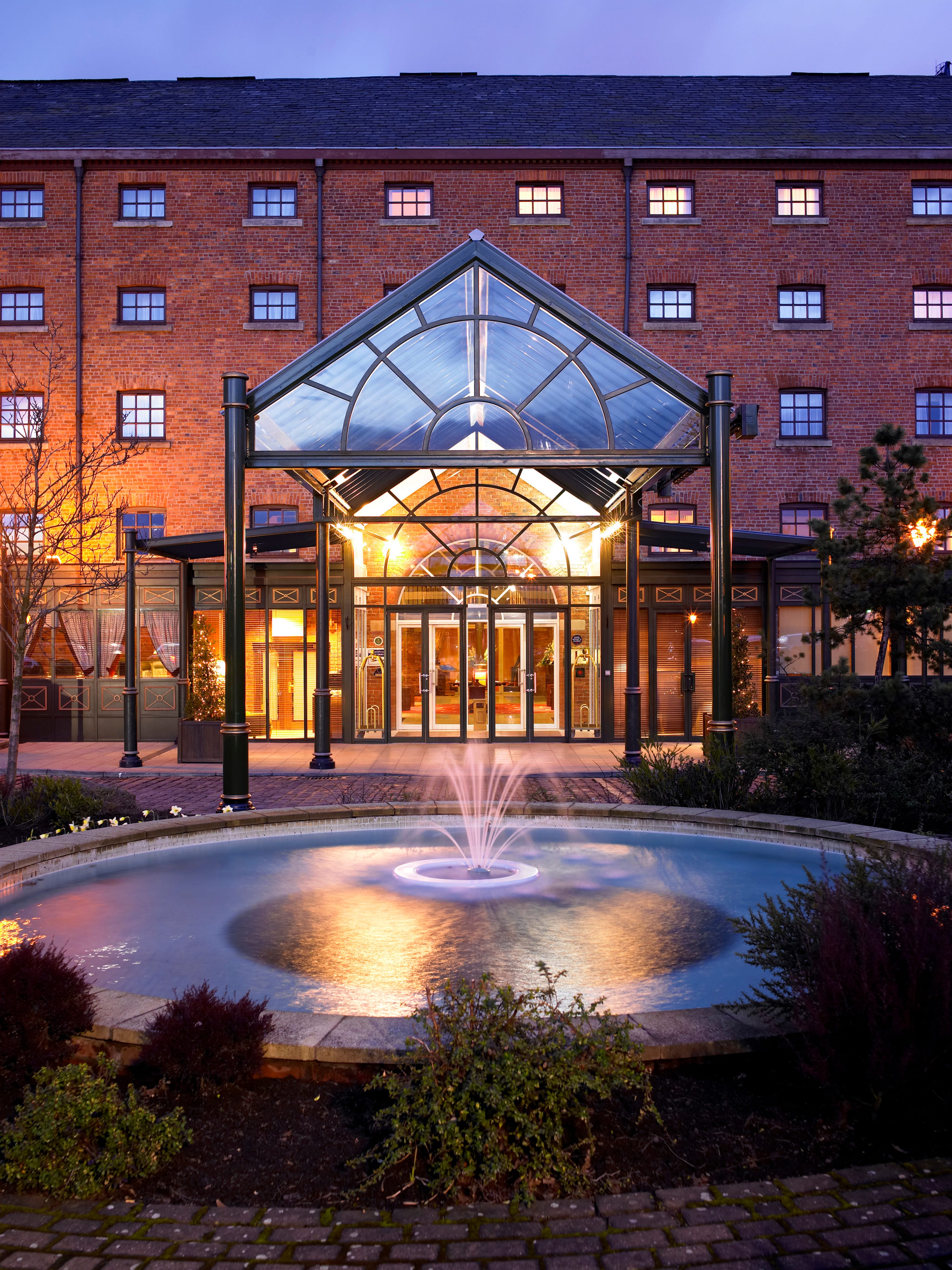 Photo of Marriott Victoria & Albert Hotel Manchester, 1844