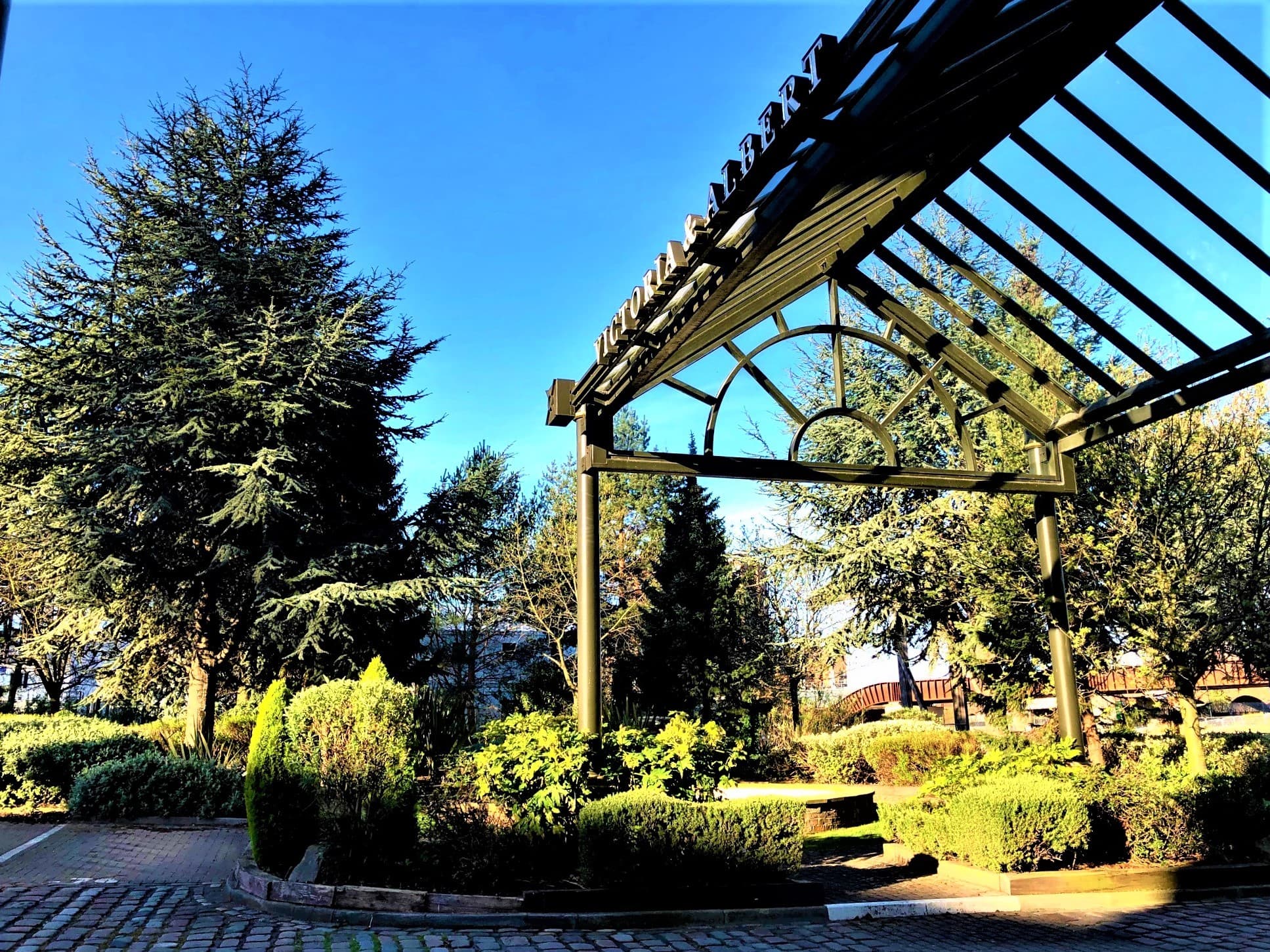 1844, Marriott Victoria & Albert Hotel Manchester photo #3