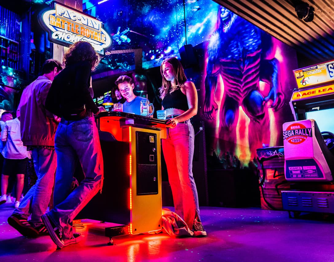 Full Venue, NQ64 Bristol photo #3