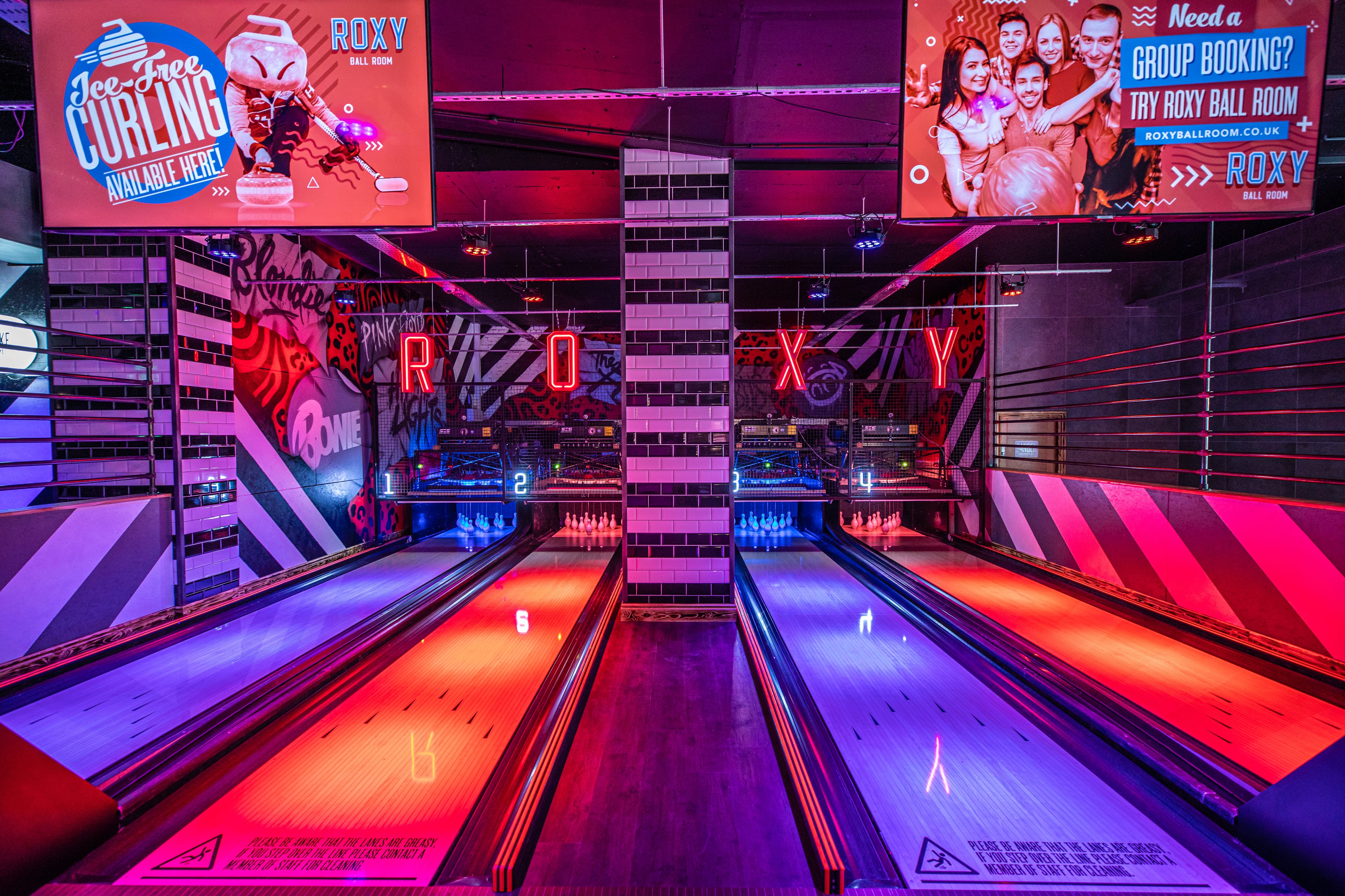 Photo of Roxy Ball Room Sheffield (Charter Sq.), The Stage