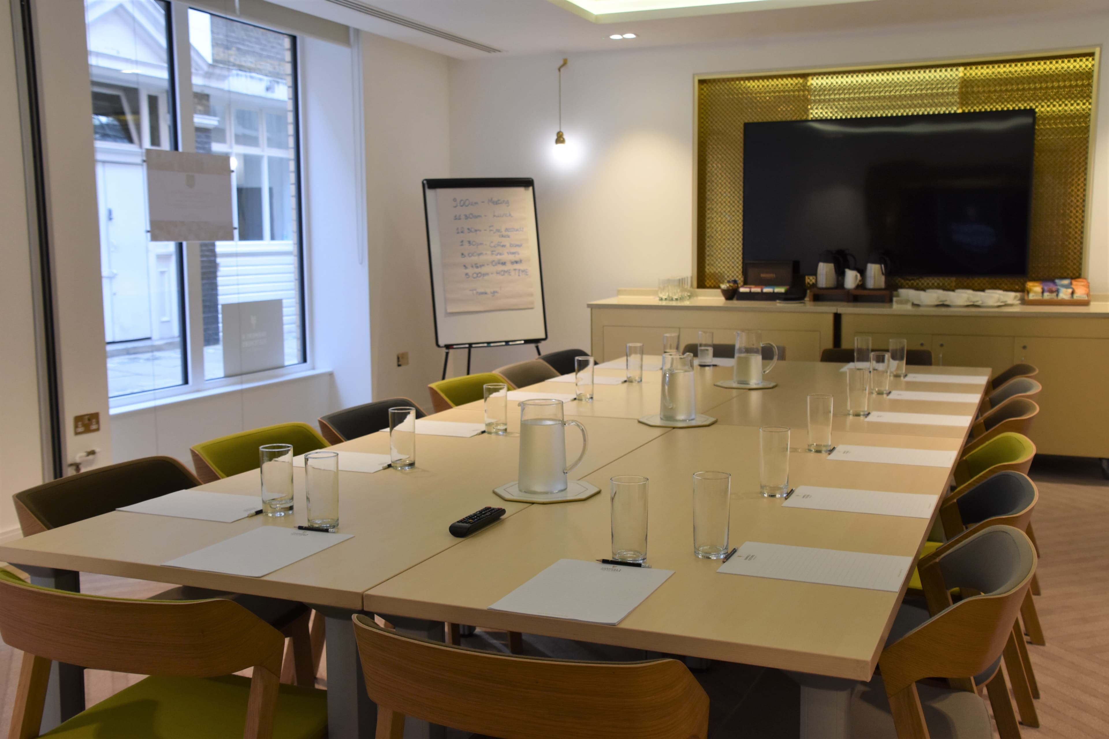 Court Room And Reception Area, Farmers & Fletchers In The City photo #17
