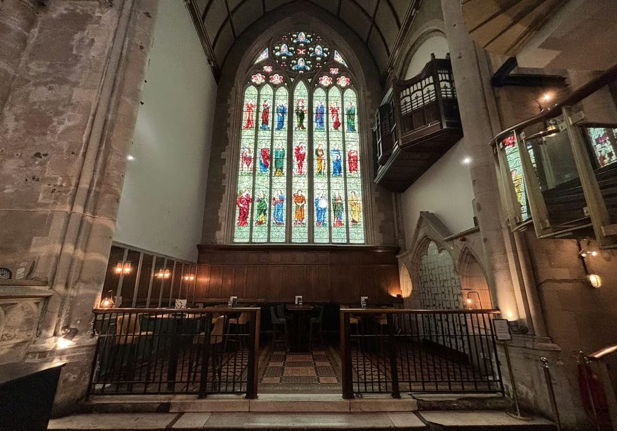 Photo of Pitcher & Piano Nottingham, Altar