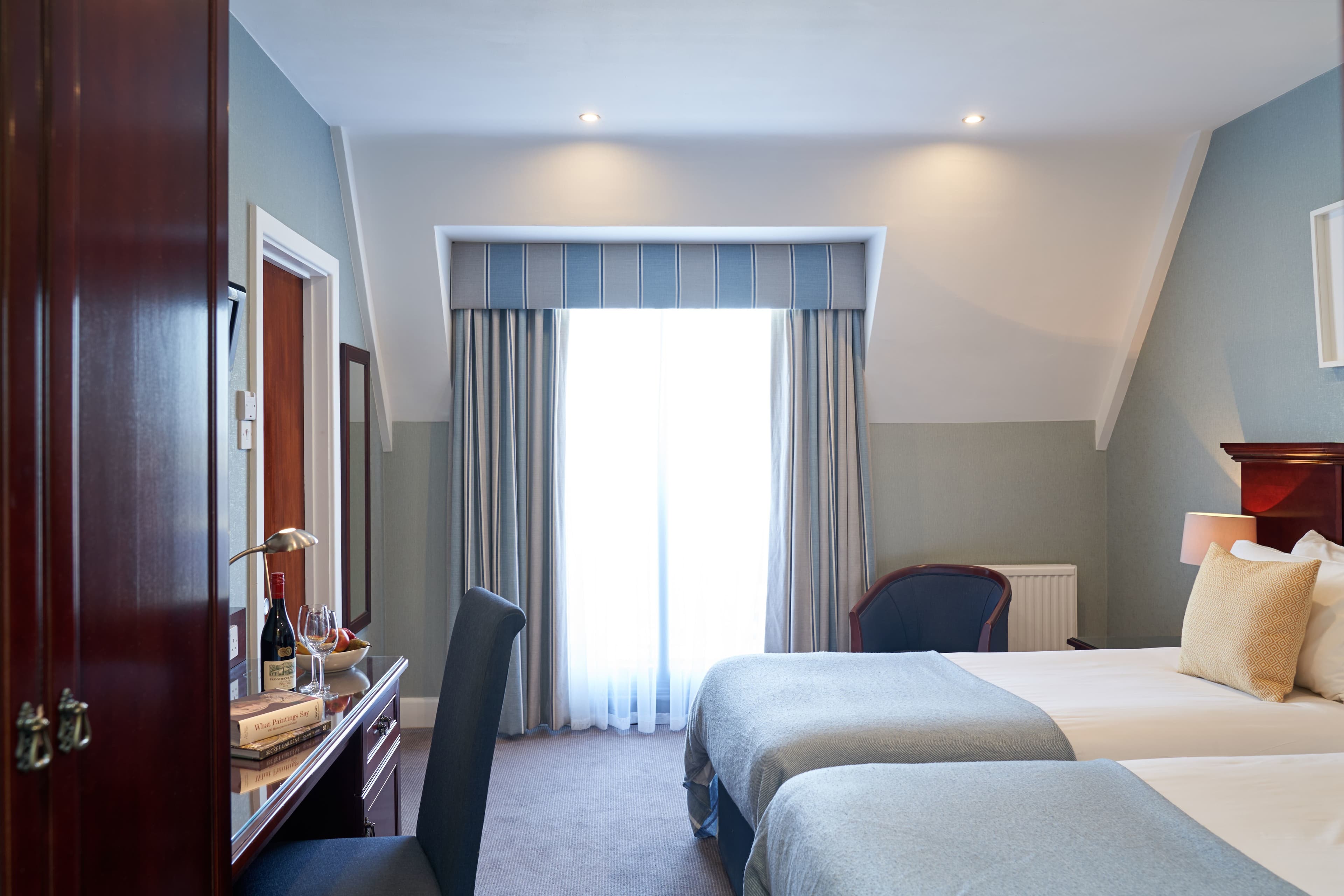 The Connaught Suite, Best Western Plus The Connaught Hotel photo #2