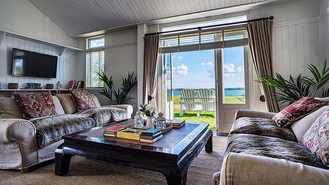 Manor Beach Cottages, Osea Island photo #1