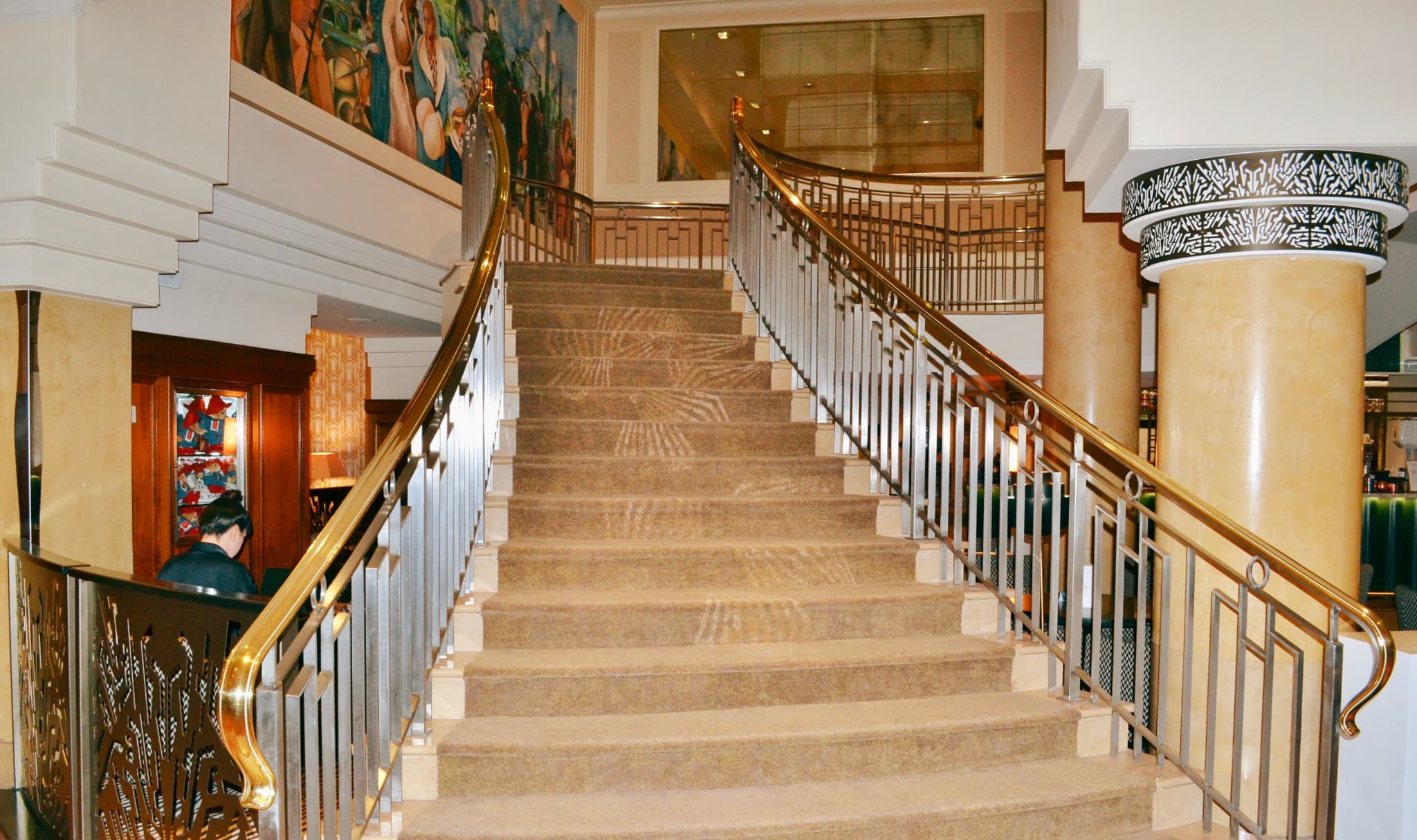 Comet, Hilton London Paddington photo #9