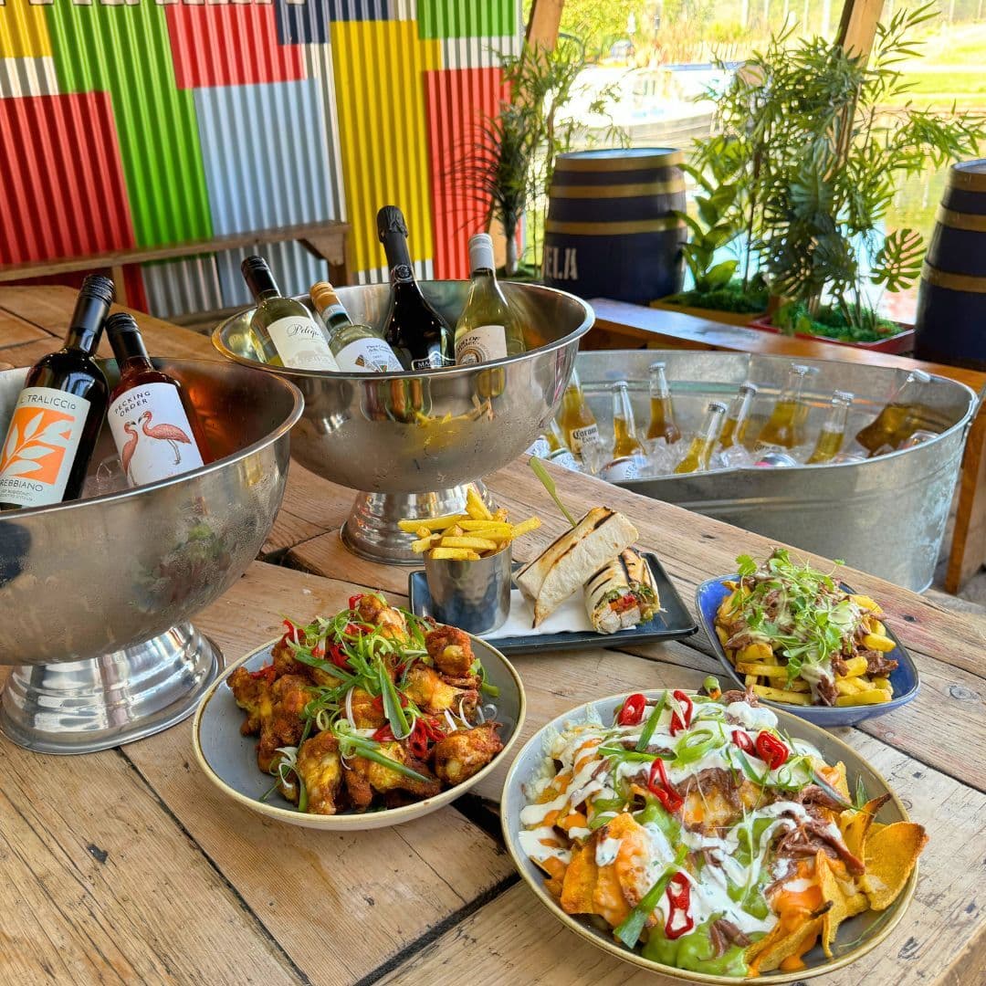 AstroDeck Canal-Side Terrace, Studio 9294 & Number 90 photo #2