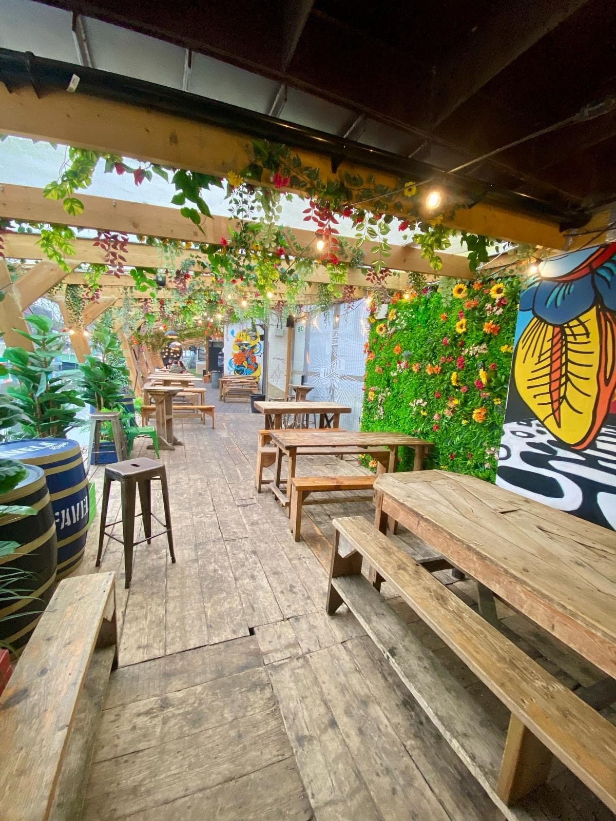 AstroDeck Canal-Side Terrace, Studio 9294 & Number 90 photo #3