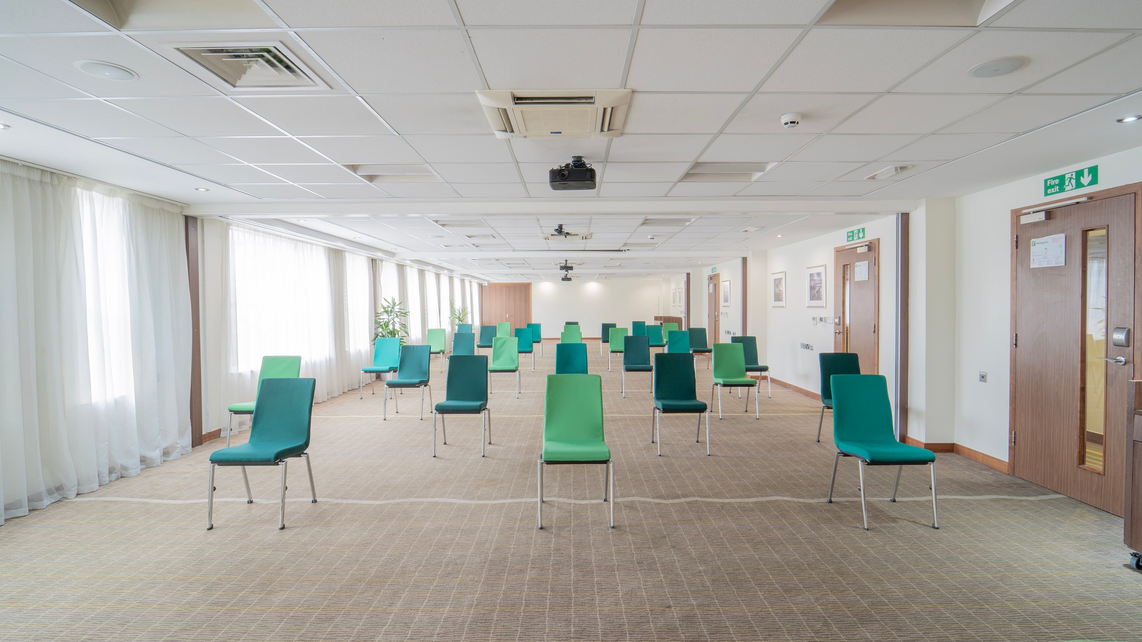 Academy, Holiday Inn Bristol City Centre Hotel photo #1