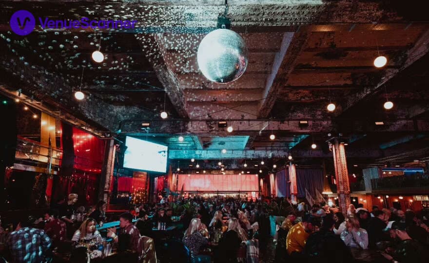 Freight Island, Platform photo #3