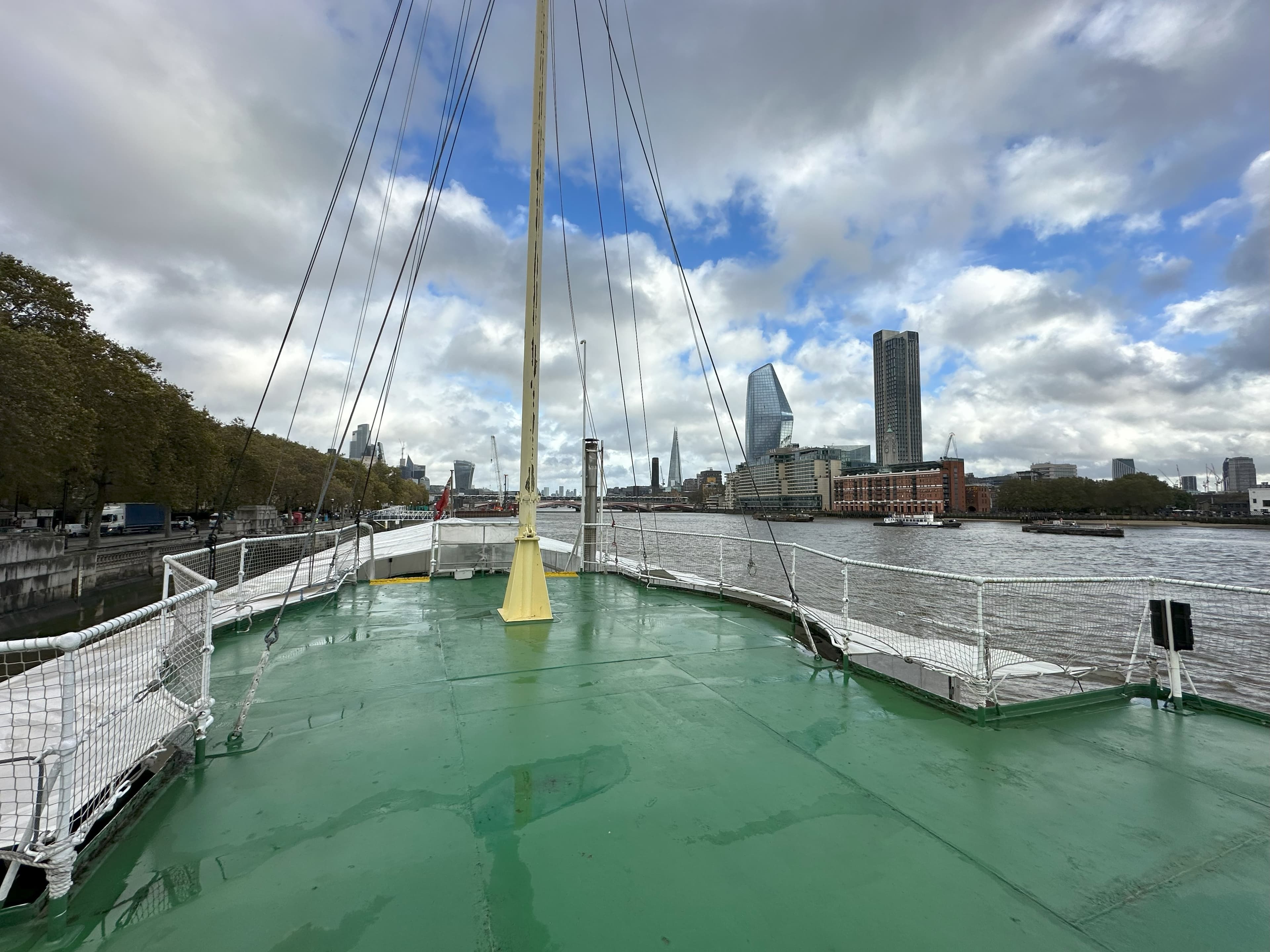 Boatdeck, Wellington On The Thames photo #3