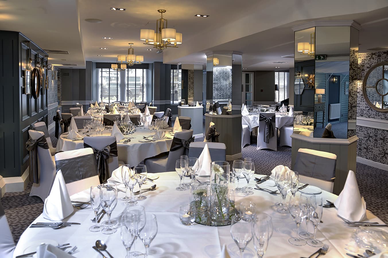 Cardoon Suite, Bruntsfield Hotel photo #6