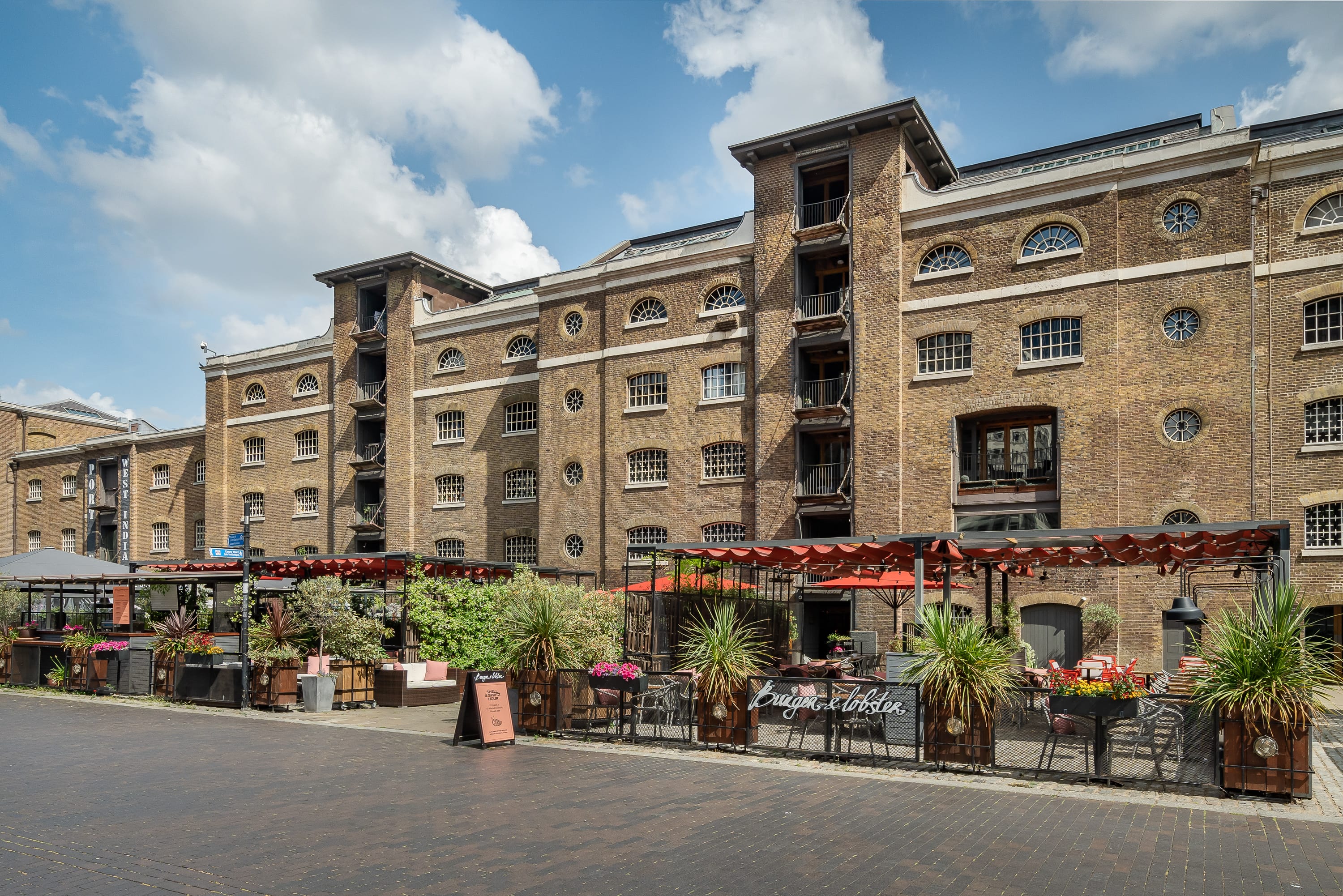 Photo of West India Quays - Burger And Lobster, Full Venue
