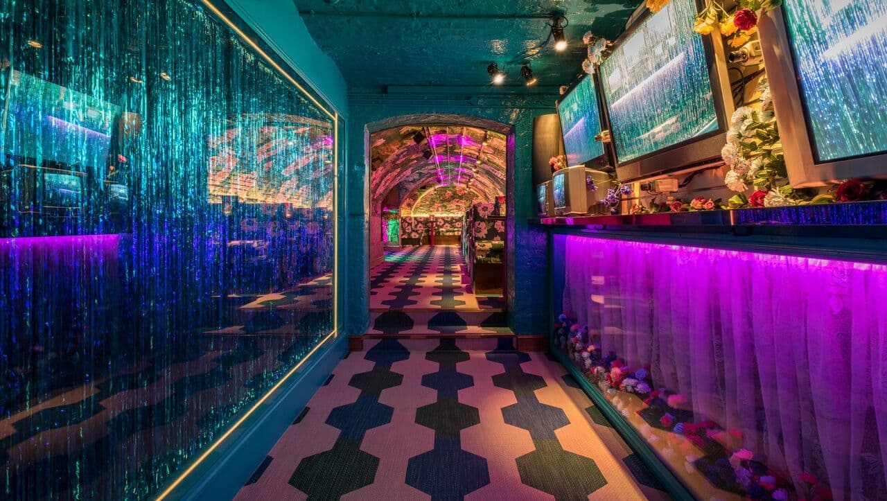 The Mercury Bar, Blame Gloria Covent Garden photo #2