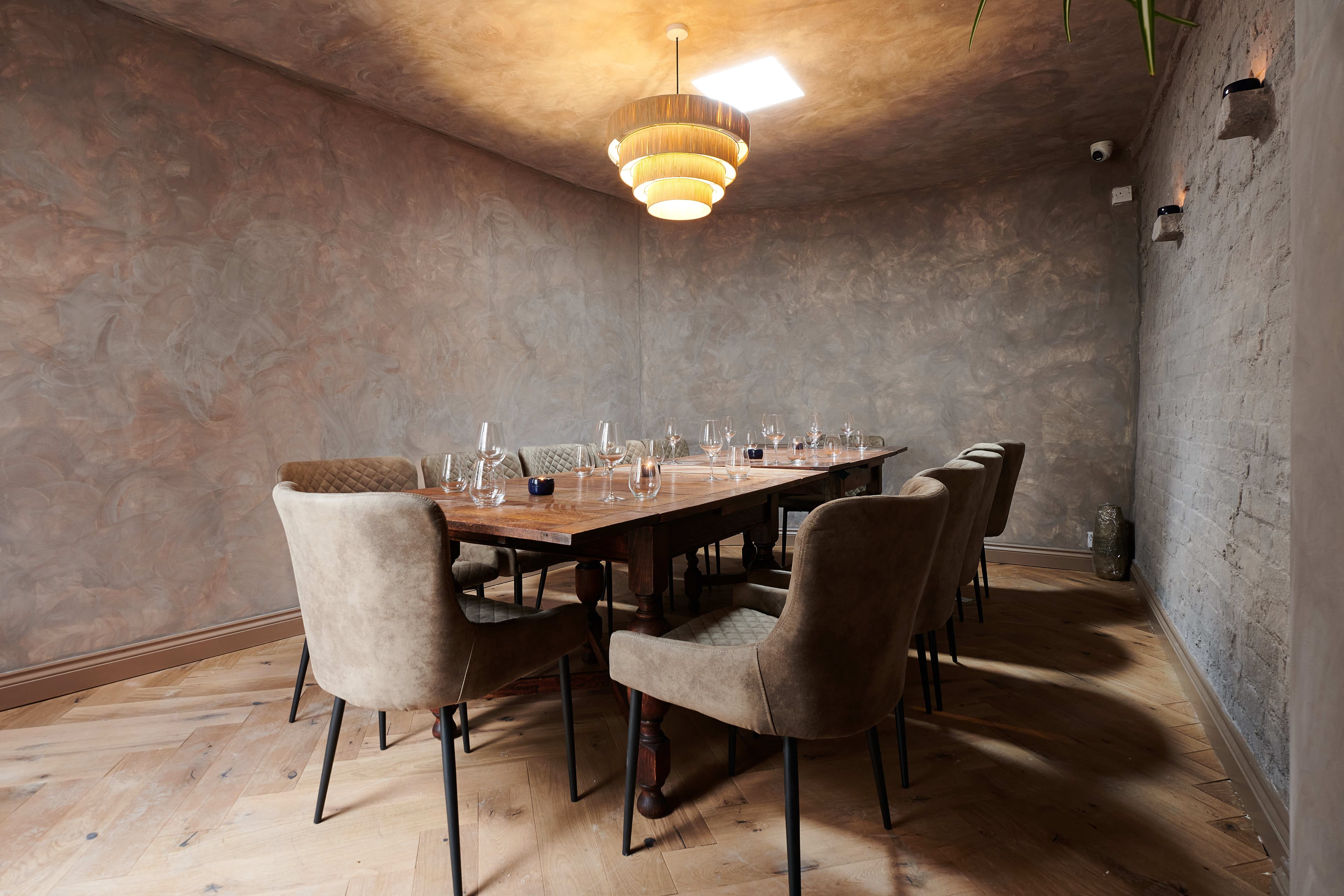 The Main Room, Aspen & Meursault photo #11