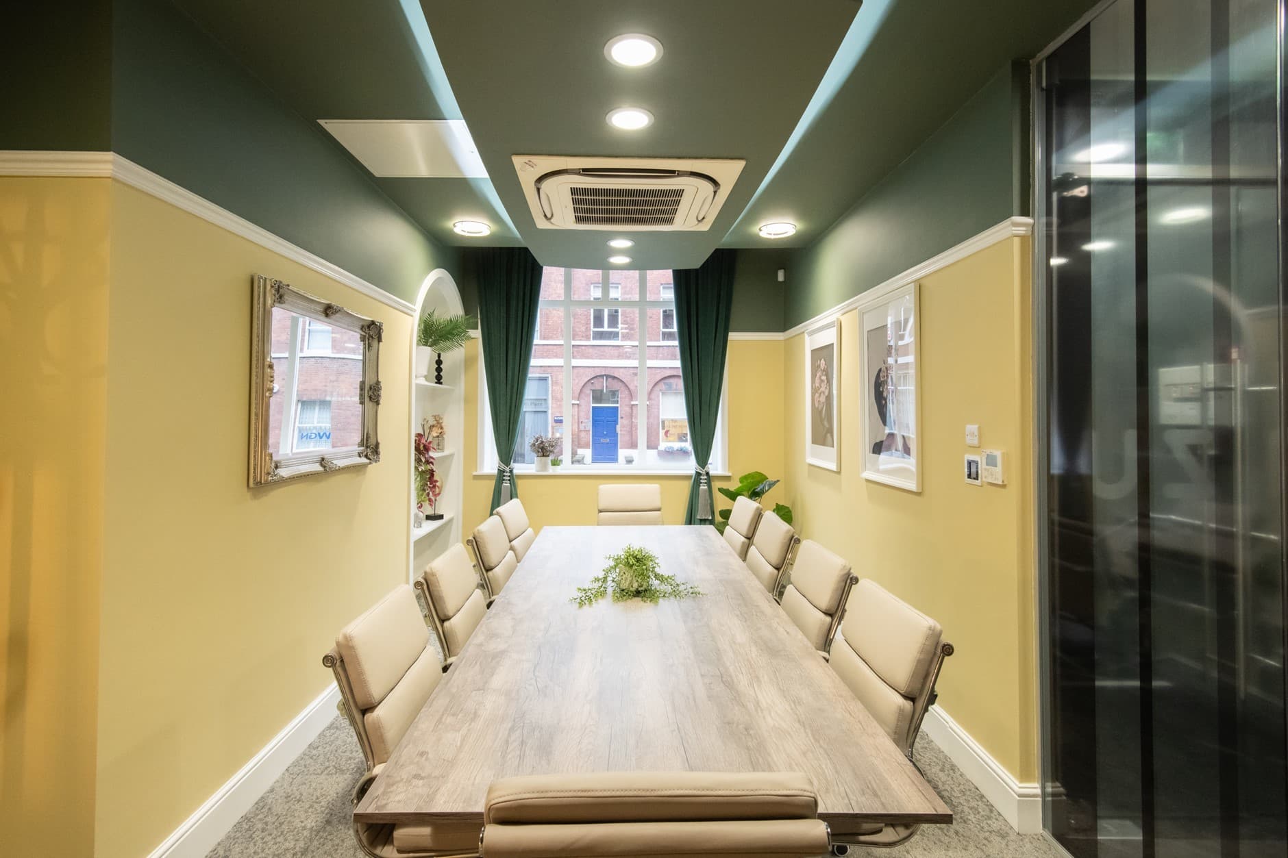 Wellington Suite, 46 Park Place photo #1