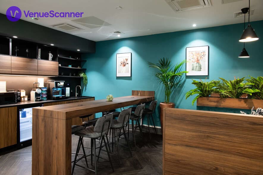 46 Park Place photo #3