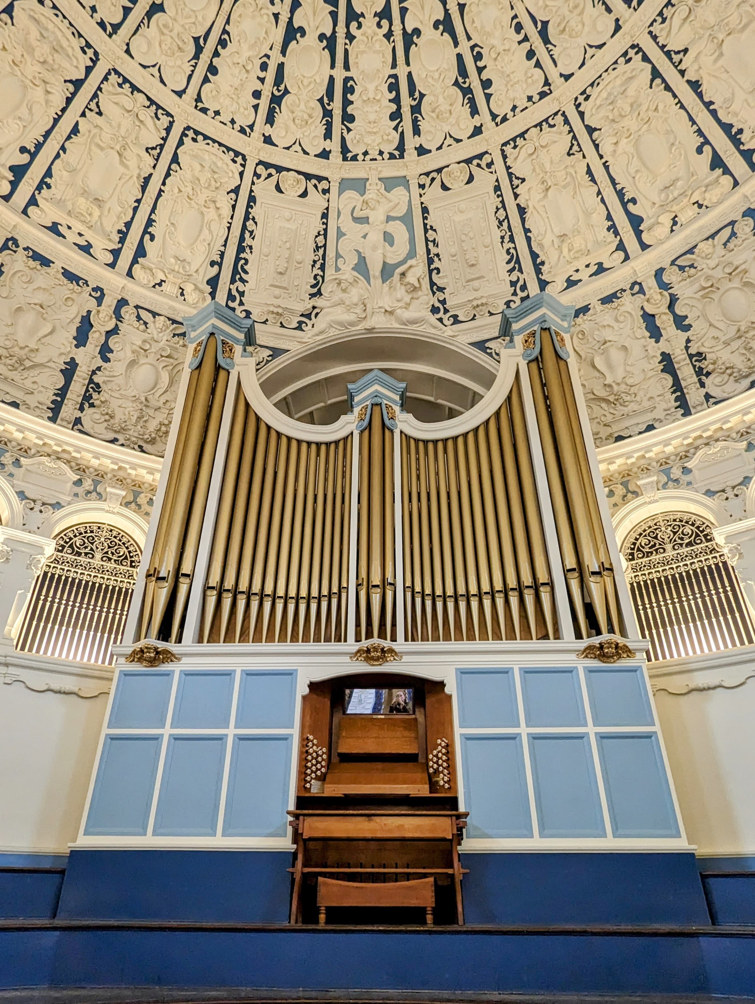Exclusive Hire, Oxford Town Hall photo #5