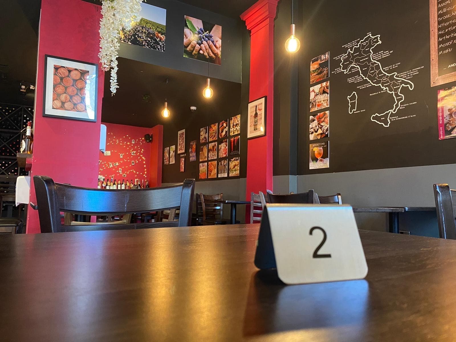 Exclusive Hire, Veeno Edinburgh Rose Street photo #11