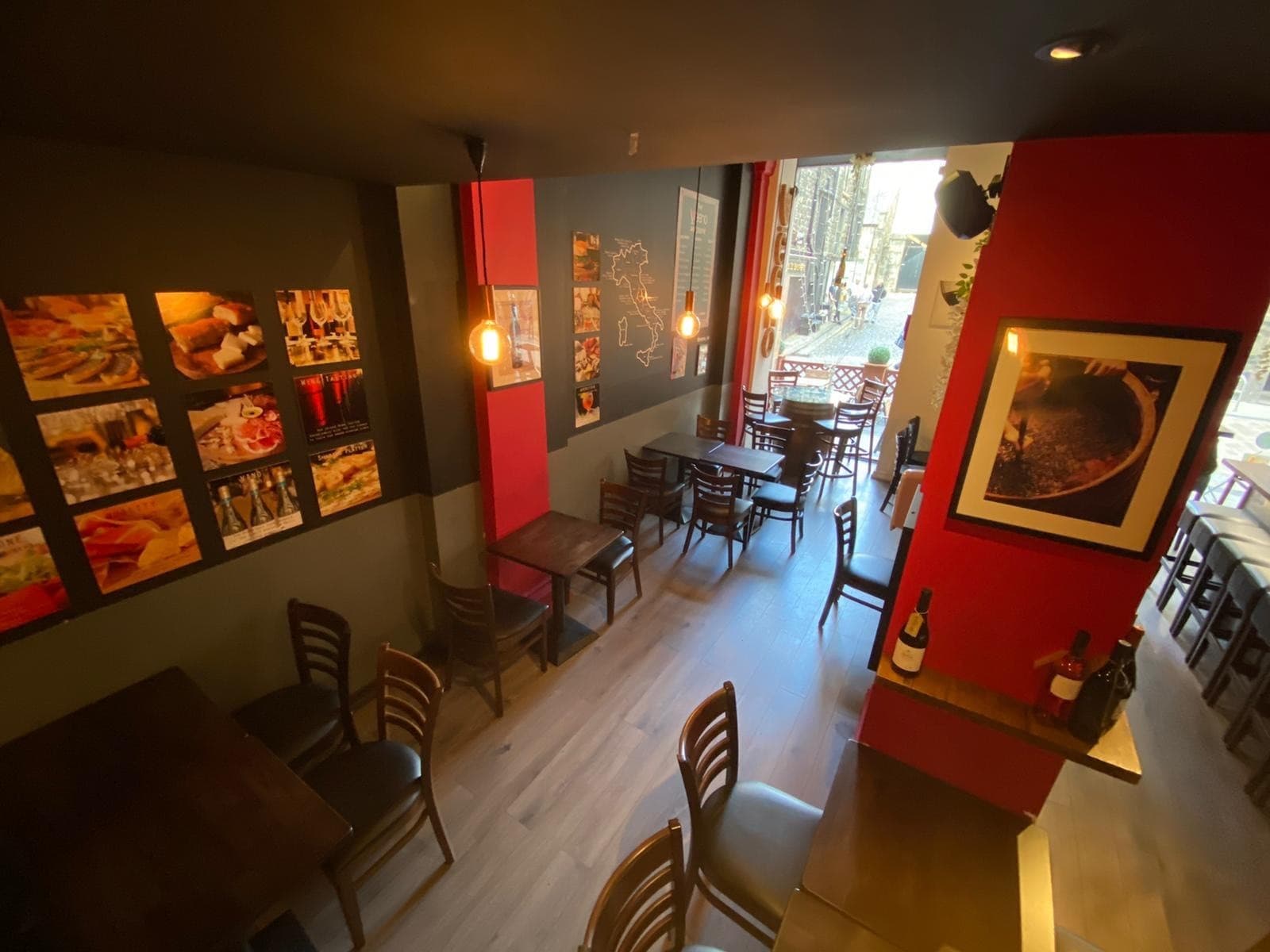 Exclusive Hire, Veeno Edinburgh Rose Street photo #8