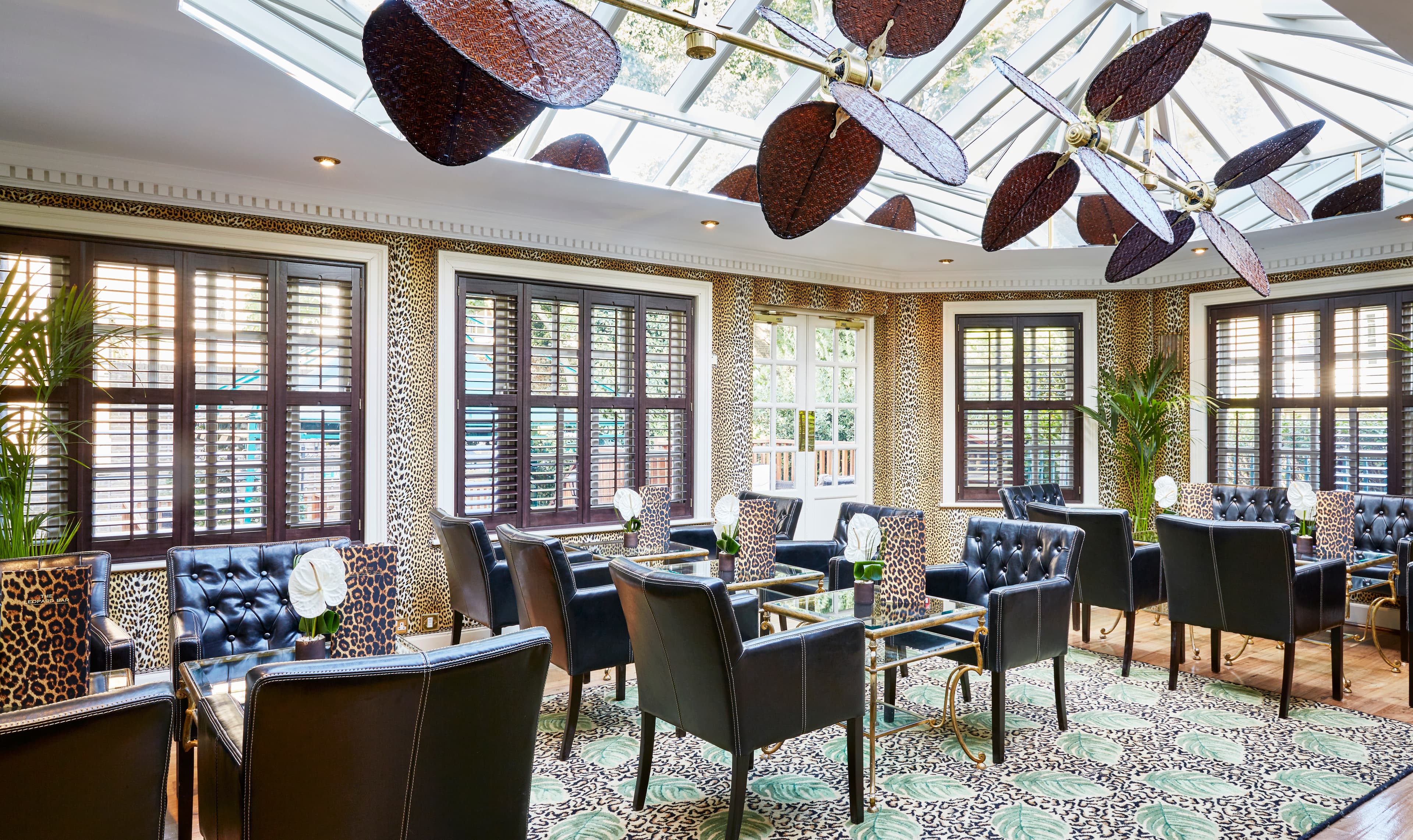 Large Conservatory, The Montague On The Gardens photo #1