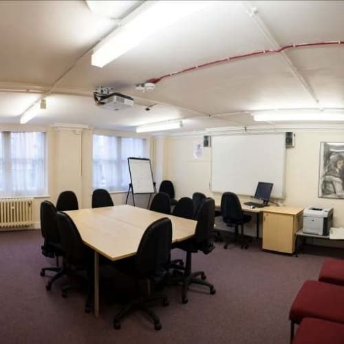 Lm1, Idea Store Shadwell Centre photo #1