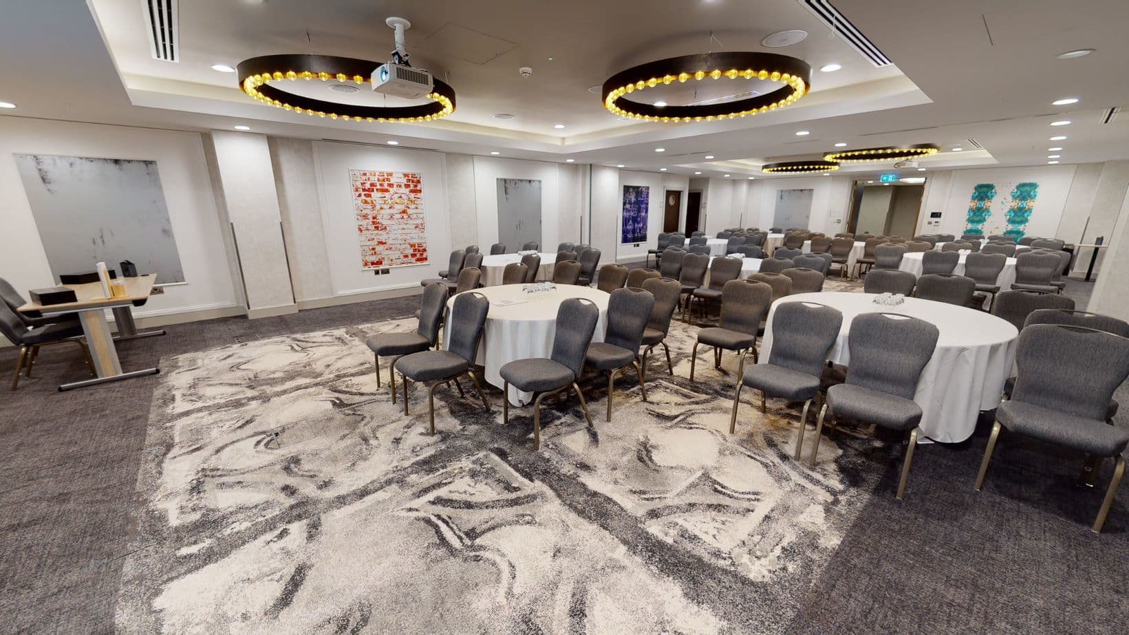 Hacienda Suite, Holiday Inn Manchester City Centre photo #1