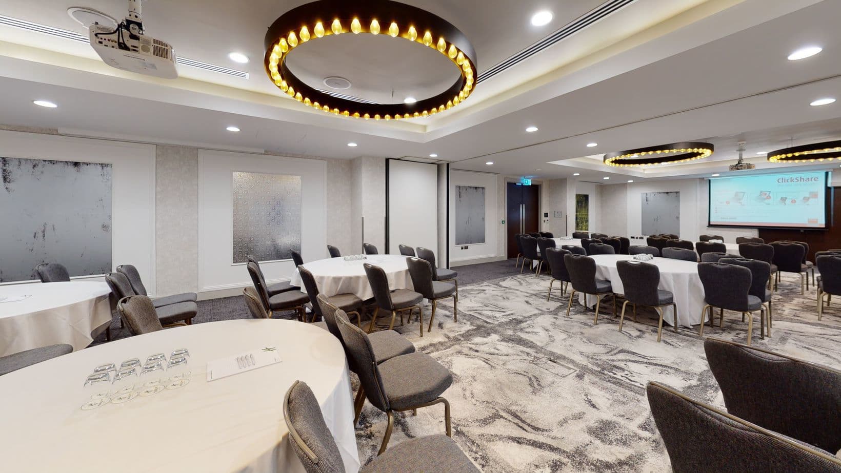 Hacienda Suite, Holiday Inn Manchester City Centre photo #2