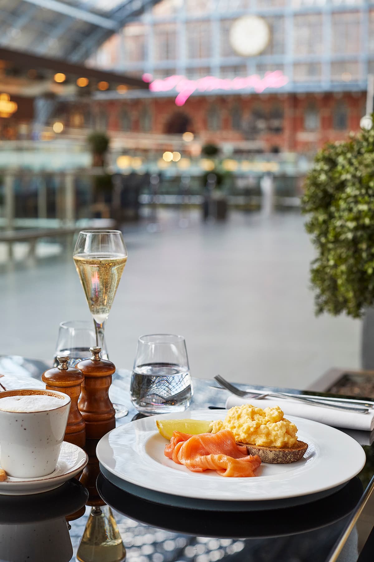 Champagne Bar, St Pancras Brasserie & Champagne Bar By Searcys photo #30