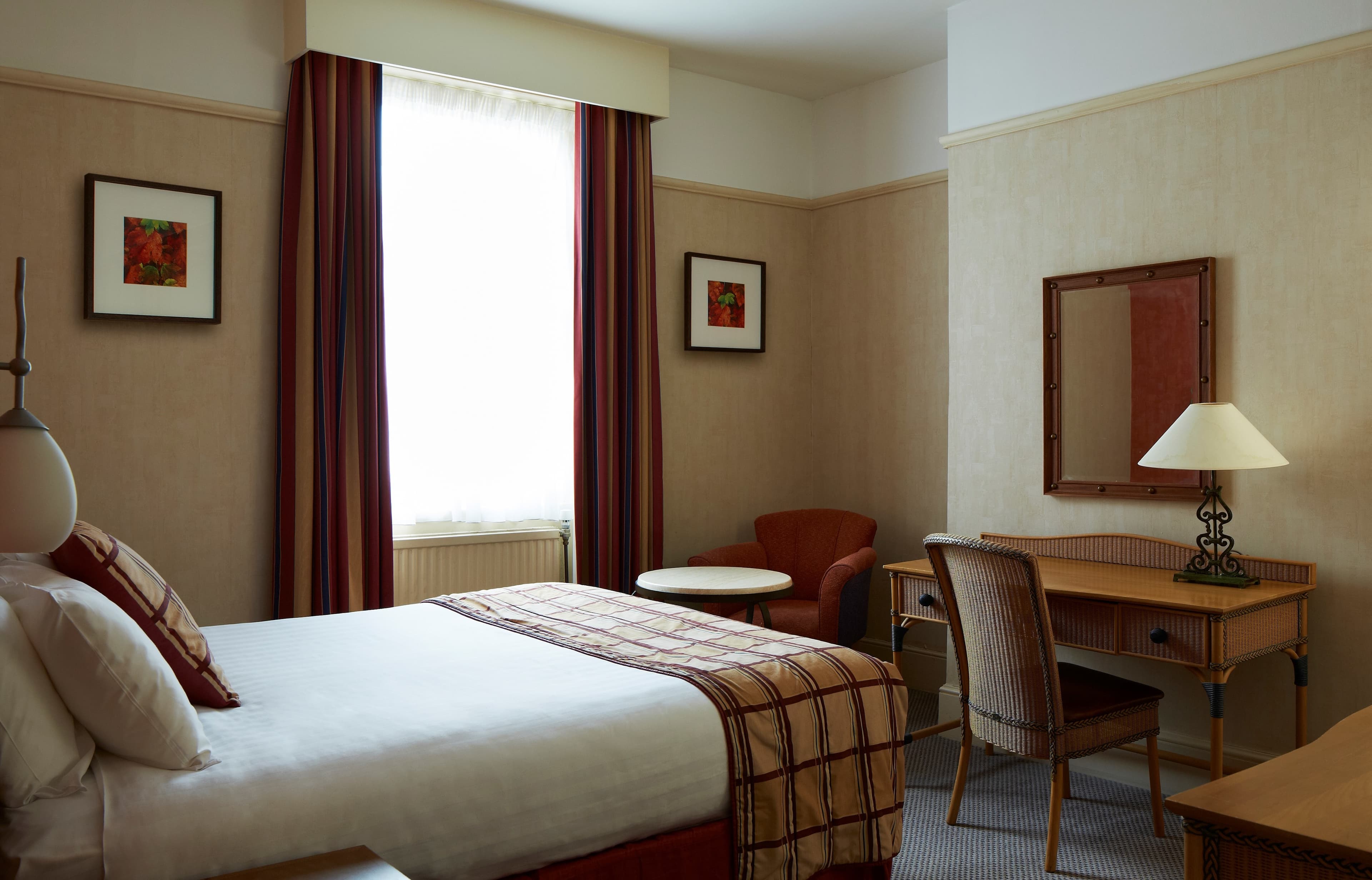 Regency Suite, The Old Ship Hotel photo #11