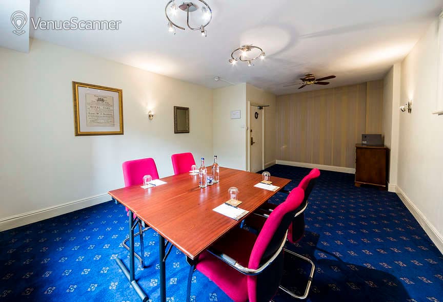 The Old Ship Hotel, Syndicate Rooms photo #3