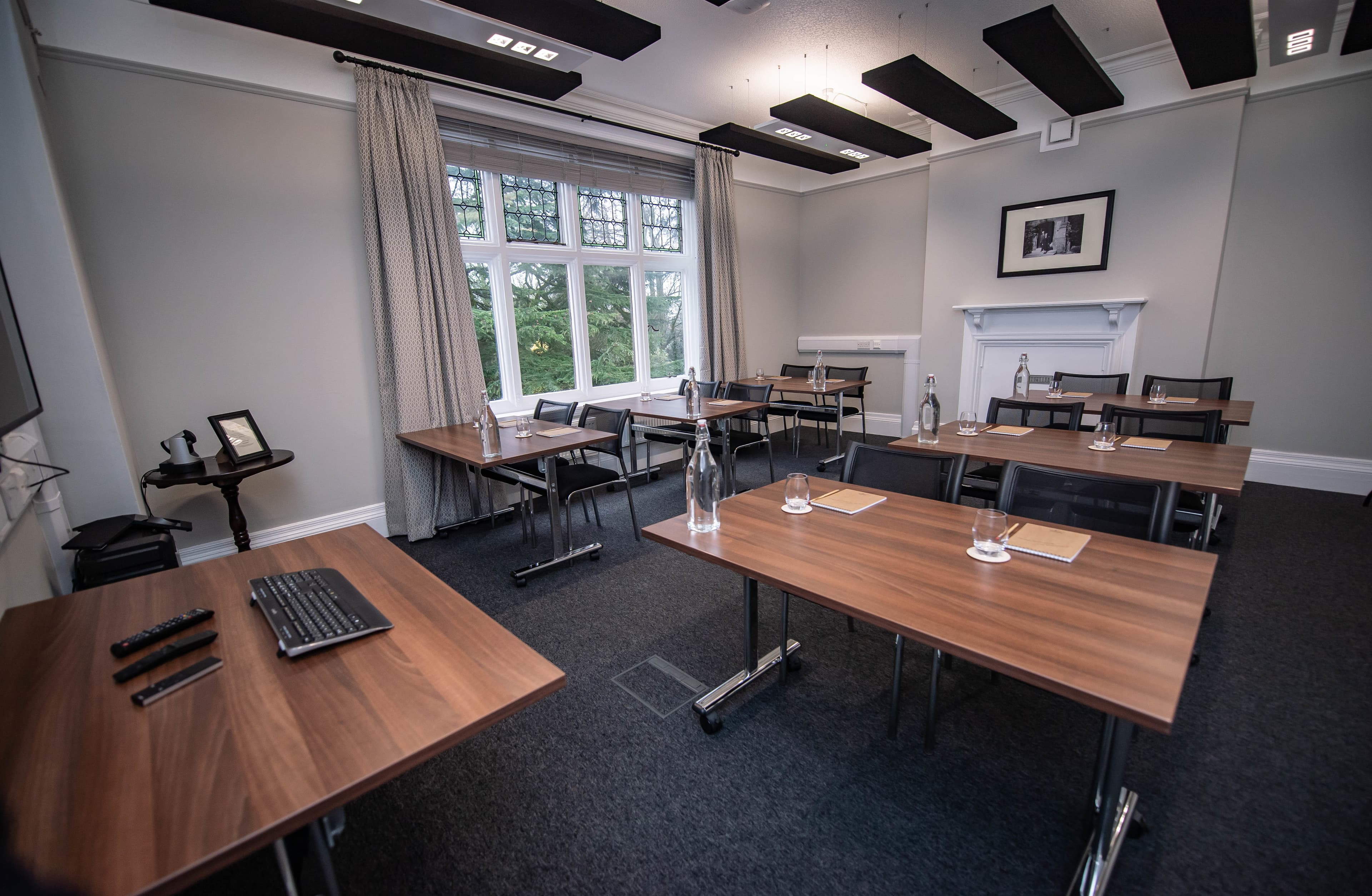 Redwood Suite, The Oakfield At Chester Zoo photo #2