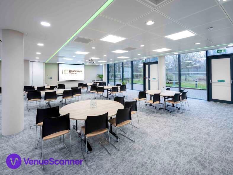 Green Park Conference Centre, Cirrus photo #3